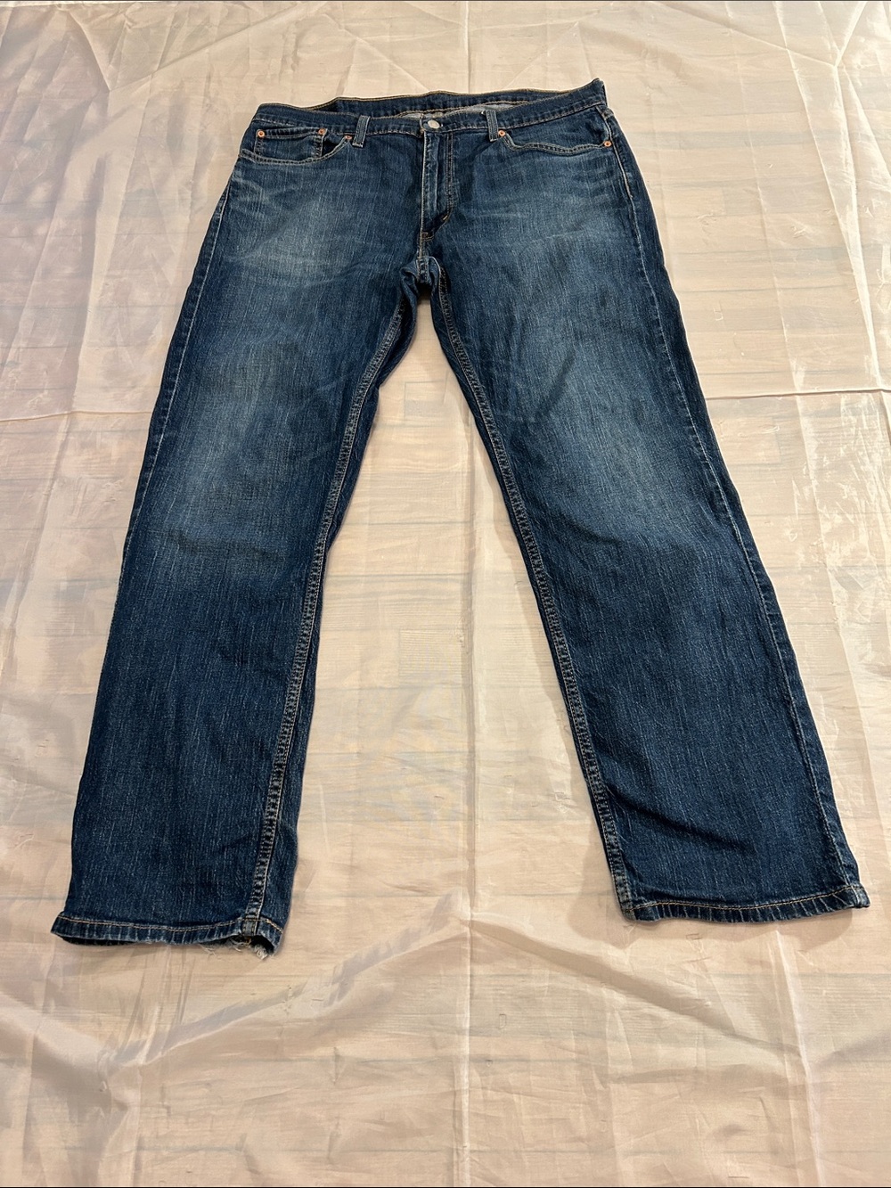 Levi's Men's Medium Dark Blue Relaxed Straight Jeans